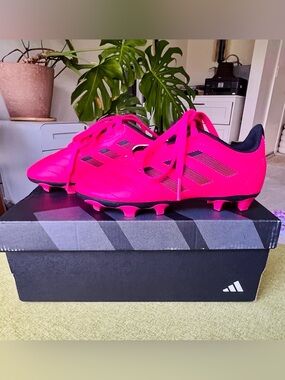 adidas girls Bright Pink Soccer Cleats + free shin guards